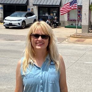 Meet your Posher, Sheila